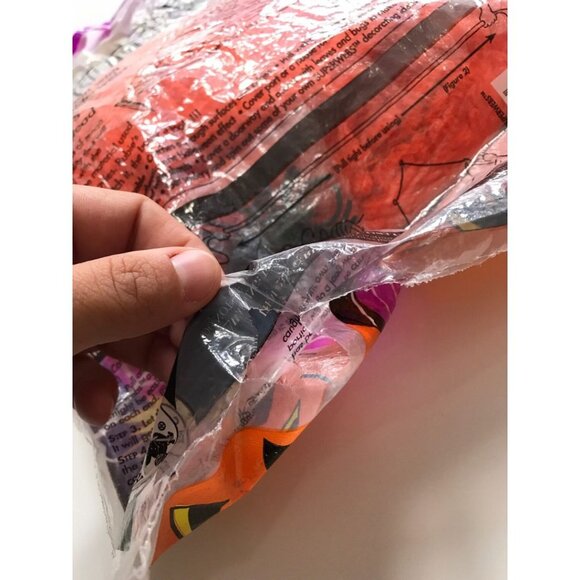 Spooky Season Halloween Cob Webs Orange with Spiders 90s Decoration Made in USA - Picture 4 of 4